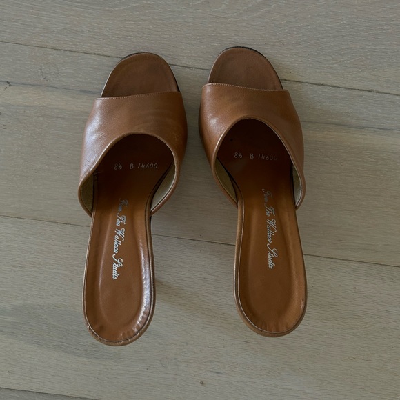 Tan open sandal heels - Picture 4 of 4